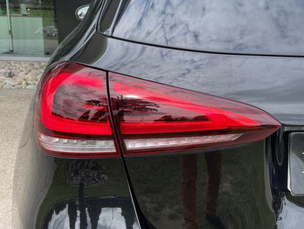 MERCEDES-BENZ Classe A 180 d 116ch AMG Line 8G-DCT  
