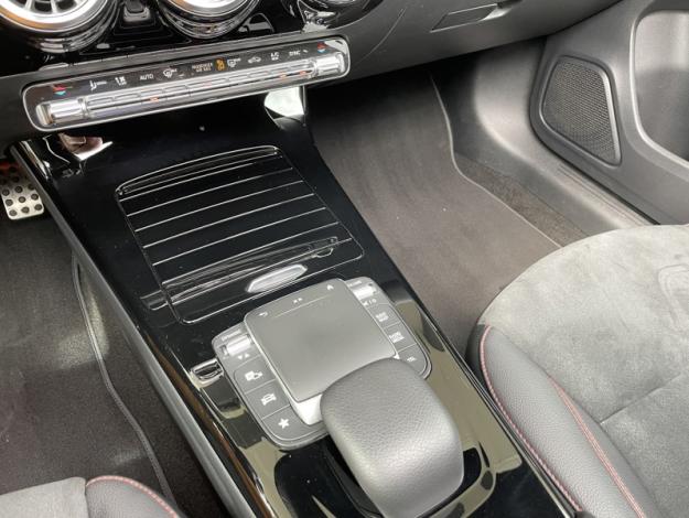 MERCEDES-BENZ Classe A 180 d 116ch AMG Line 8G-DCT  