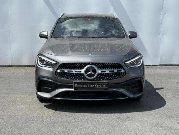 MERCEDES-BENZ GLA 200 AMG Line  