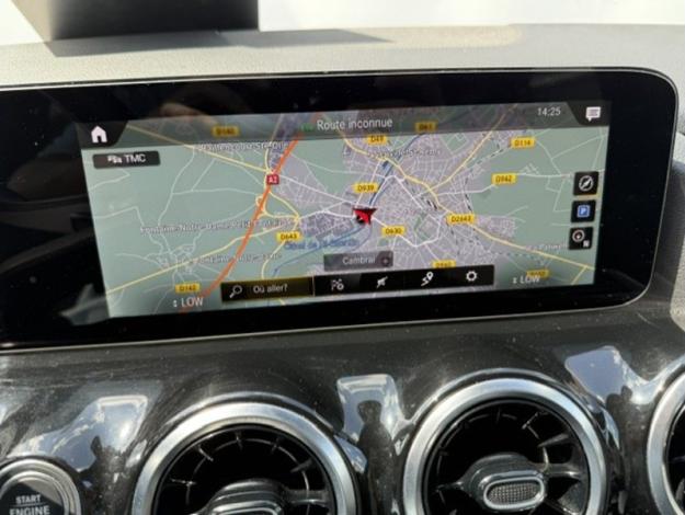 MERCEDES-BENZ GLA 200 AMG Line  