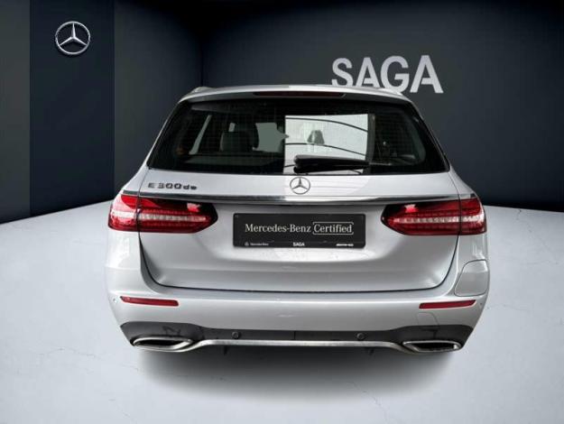 MERCEDES-BENZ E 300 AMG Line Hybride 