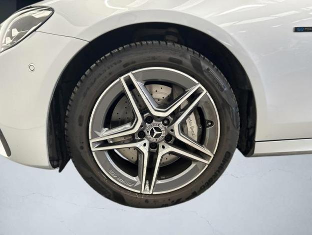 MERCEDES-BENZ E 300 AMG Line Hybride 