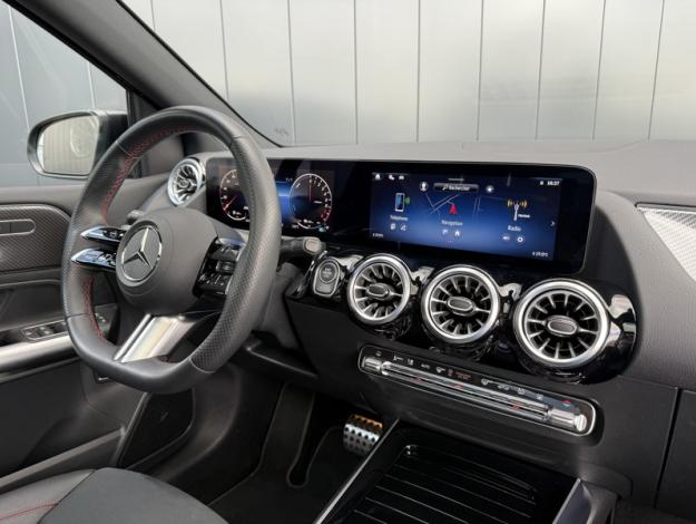 MERCEDES-BENZ Classe B 250 e Hybrid EQ AMG Line  