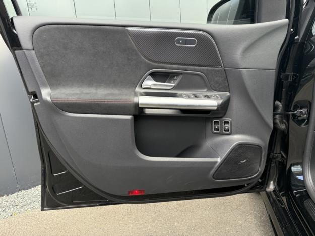 MERCEDES-BENZ Classe B 250 e Hybrid EQ AMG Line  