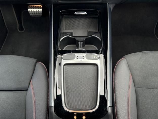 MERCEDES-BENZ Classe B 250 e Hybrid EQ AMG Line  