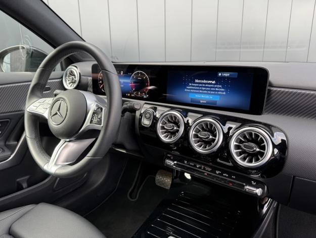 MERCEDES-BENZ Classe A 180 d Progressive Line  