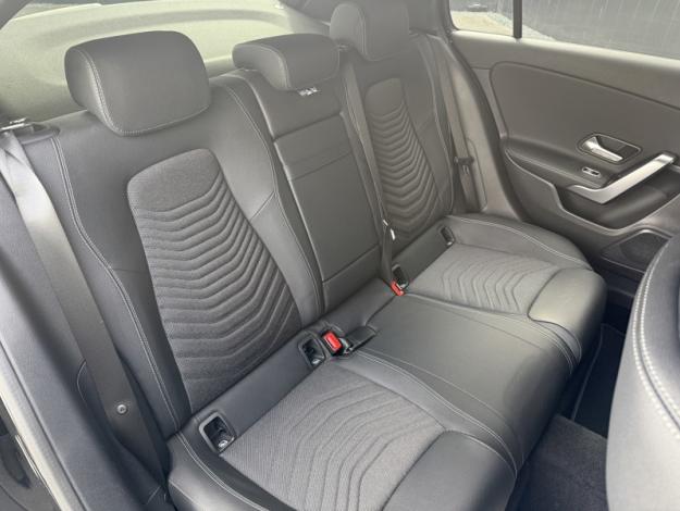MERCEDES-BENZ Classe A 180 d Progressive Line  