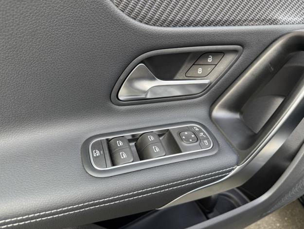 MERCEDES-BENZ Classe A 180 d Progressive Line  
