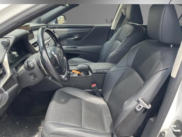 LEXUS ES 300H BUSINESS PLUS  