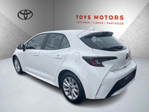 TOYOTA Corolla 1.8L 140 CH DYNBUSINESS MY24  COROLLA 1.8L 140 CH DYNBUSINESS MY24
