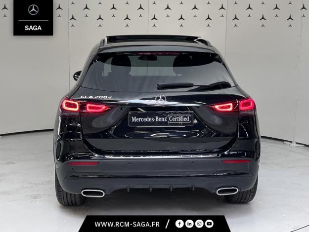 MERCEDES-BENZ GLA 200 d AMG Line  