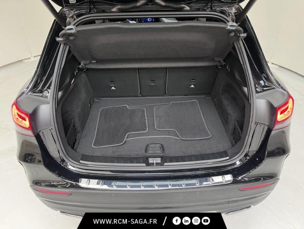 MERCEDES-BENZ GLA 200 d AMG Line  