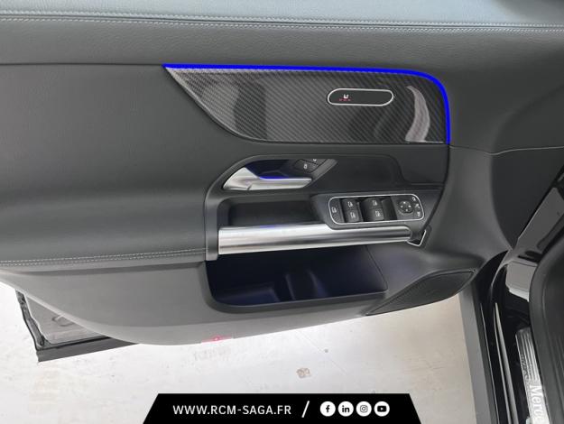 MERCEDES-BENZ GLA 200 d AMG Line  