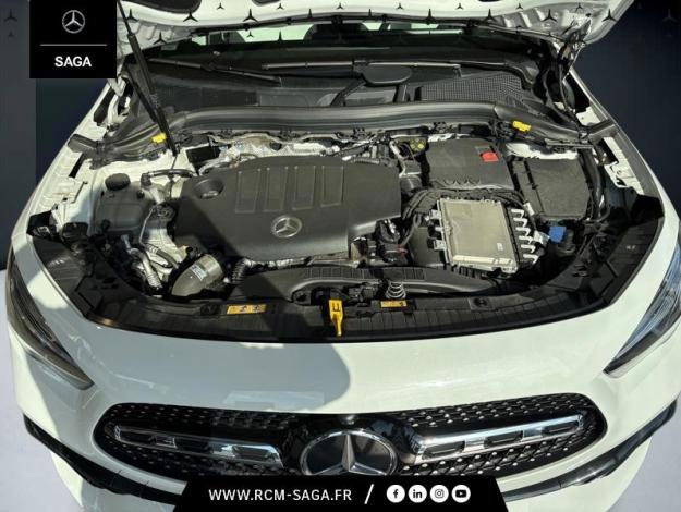 MERCEDES-BENZ GLA 200 d AMG Line  