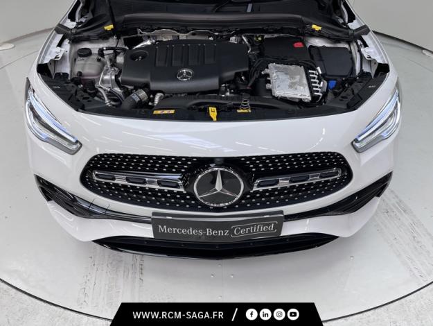 MERCEDES-BENZ GLA 200 d AMG Line  