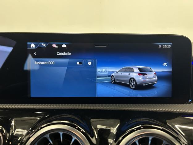 MERCEDES-BENZ A 250 AMG line  
