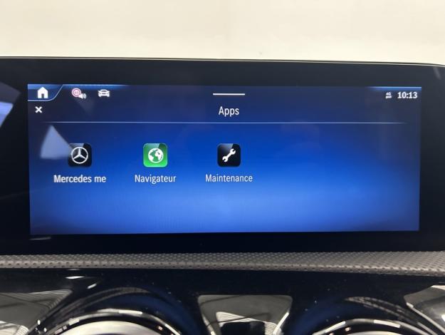MERCEDES-BENZ A 250 AMG line  
