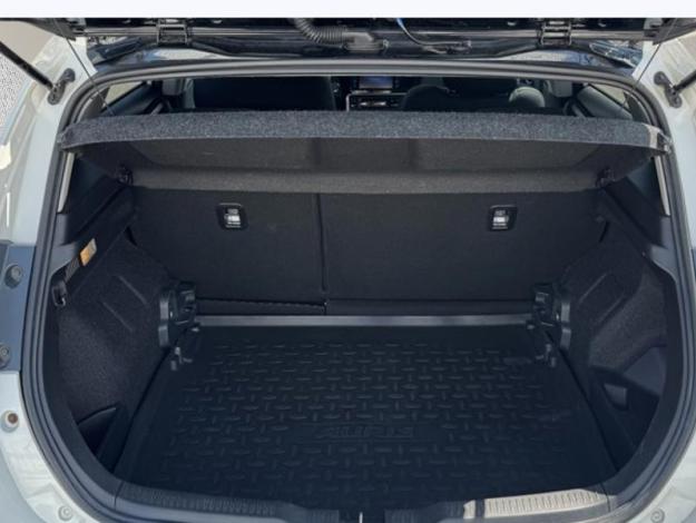 TOYOTA Auris 1.8 HYBRID 136 CVT AUTO COLLECTION  