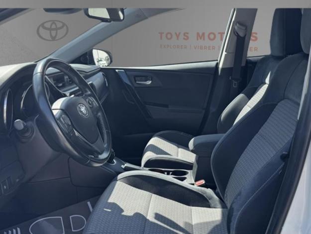 TOYOTA Auris 1.8 HYBRID 136 CVT AUTO COLLECTION  