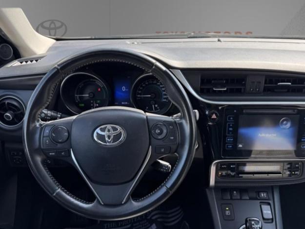 TOYOTA Auris 1.8 HYBRID 136 CVT AUTO COLLECTION  