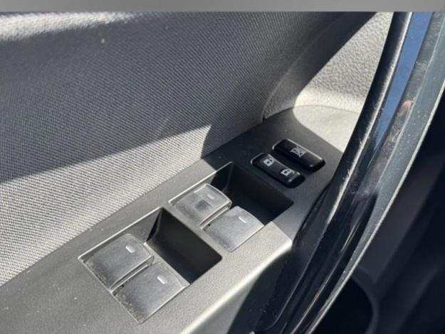 TOYOTA Auris 1.8 HYBRID 136 CVT AUTO COLLECTION  