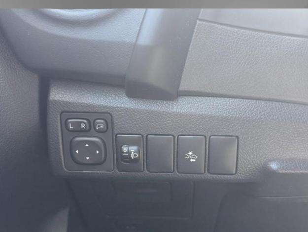 TOYOTA Auris 1.8 HYBRID 136 CVT AUTO COLLECTION  