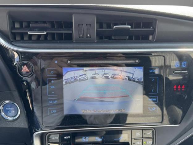TOYOTA Auris 1.8 HYBRID 136 CVT AUTO COLLECTION  