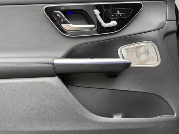 MERCEDES-BENZ GLC Coupé GLC 300 e Hybrid EQ 4MATIC Coupé AMG Line +  GLC 300 e Hybrid EQ 4MATIC Coupé AMG Line +