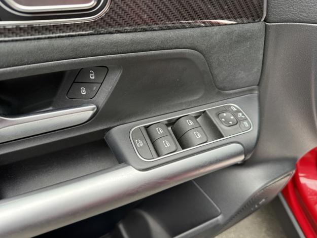 MERCEDES-BENZ GLA 200 d AMG Line  