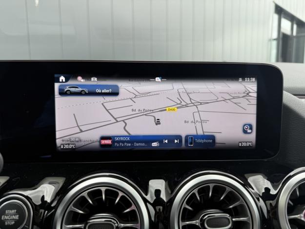 MERCEDES-BENZ GLA 200 d AMG Line  