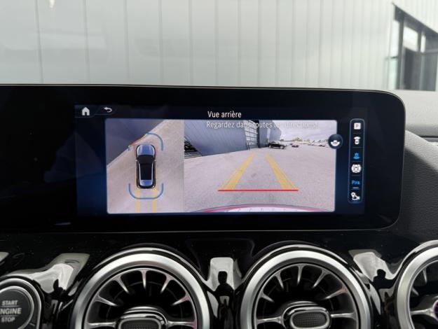 MERCEDES-BENZ GLA 200 d AMG Line  