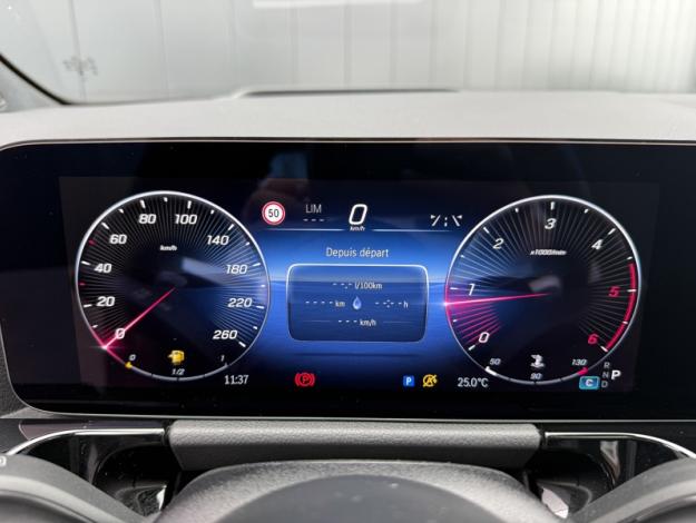 MERCEDES-BENZ GLA 200 d AMG Line  
