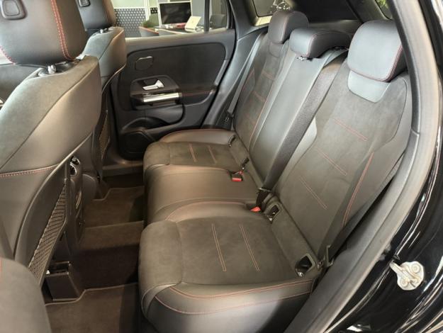 MERCEDES-BENZ GLA 220 d 4MATIC AMG Line  