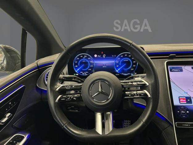 MERCEDES-BENZ EQE 300 AMG Line  