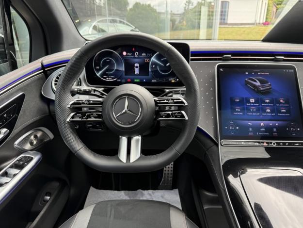 MERCEDES-BENZ EQE SUV 300 AMG AIRMATIC Toit Pano  