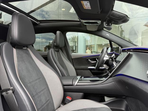 MERCEDES-BENZ EQE SUV 300 AMG AIRMATIC Toit Pano  