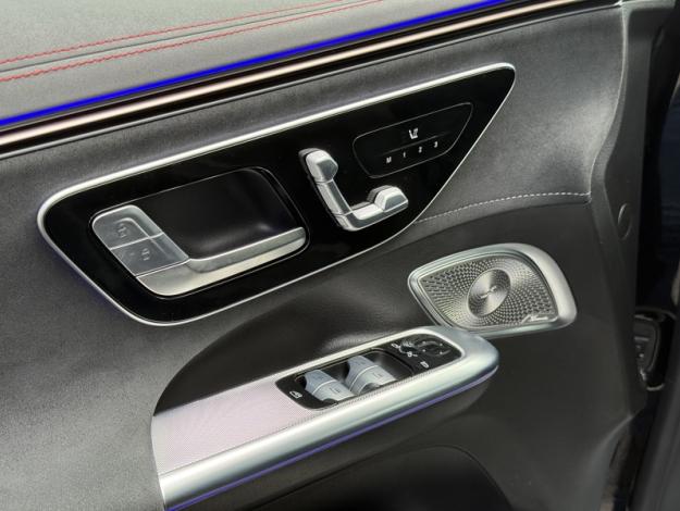 MERCEDES-BENZ EQE SUV 300 AMG AIRMATIC Toit Pano  