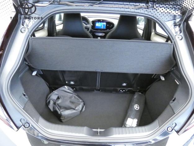 TOYOTA Aygo X 1.0 VVT-i 72 Design  