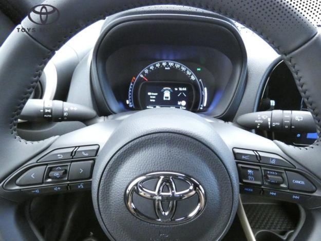 TOYOTA Aygo X 1.0 VVT-i 72 Design  