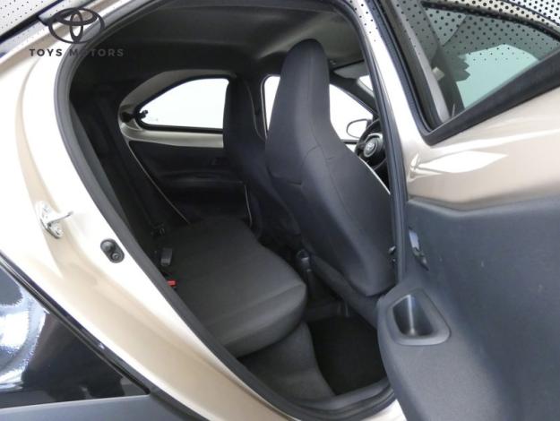 TOYOTA Aygo X 1.0 VVT-i 72 Design  
