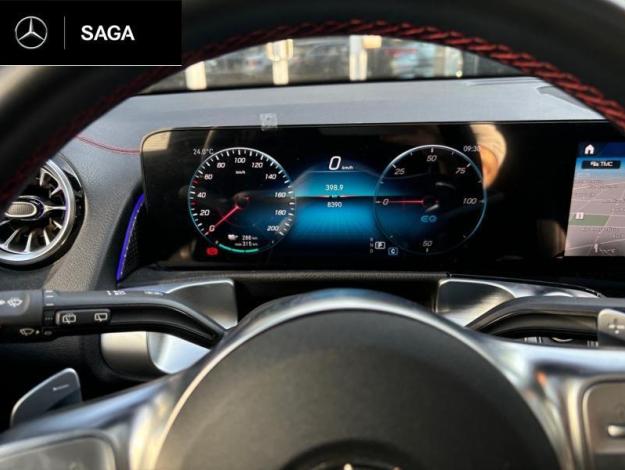 MERCEDES-BENZ EQB EQB 300 4MATIC