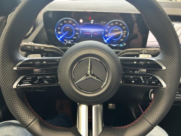 MERCEDES-BENZ EQA EQA 250+ Business Star Edition