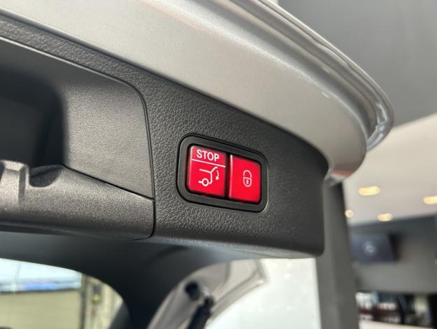 MERCEDES-BENZ EQA EQA 250+ Business Star Edition