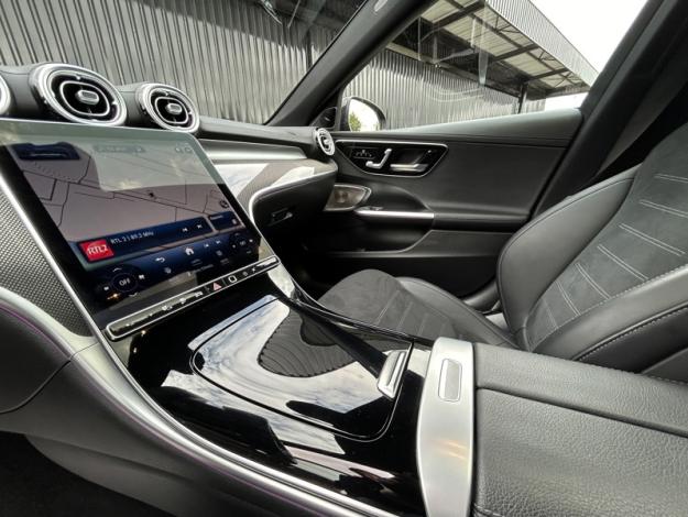 MERCEDES-BENZ C-Klasse C 300 d e break