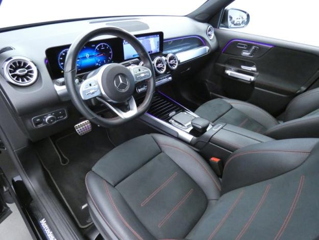 MERCEDES-BENZ GLB 200 d AMG Line  