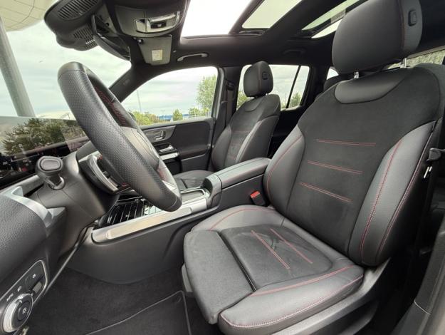 MERCEDES-BENZ GLB 200 d AMG Line  