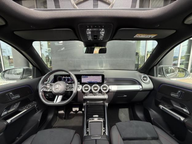 MERCEDES-BENZ GLB 200 d AMG Line  