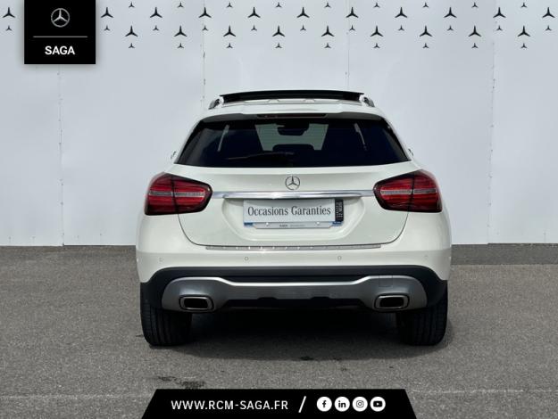 MERCEDES-BENZ GLA 200 d Sensation  