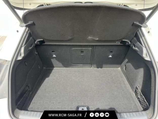 MERCEDES-BENZ GLA 200 d Sensation  