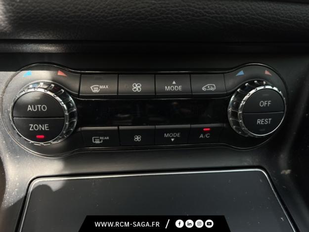 MERCEDES-BENZ GLA 200 d Sensation  